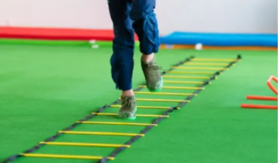 人工芝で負担を軽減