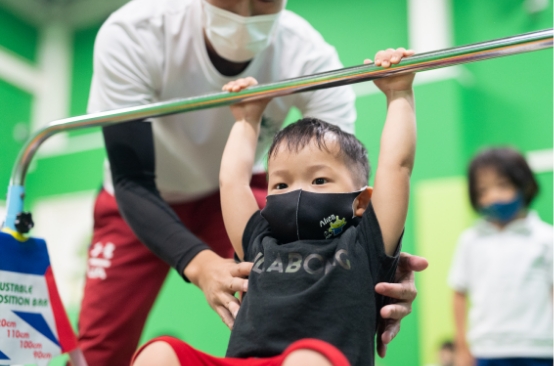 カラダの使い方を学ぶ！ ただの幼児体操教室ではない！